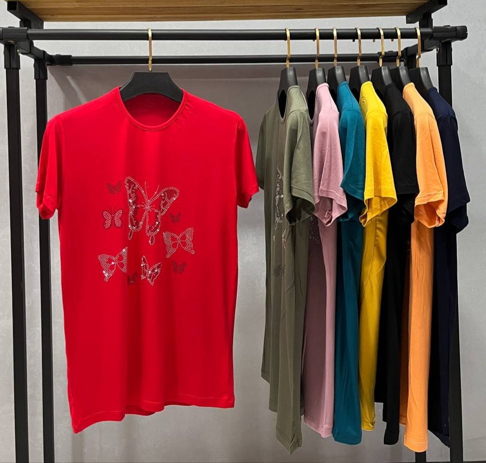 تیشرت طرح پروانه نگینی زنانه